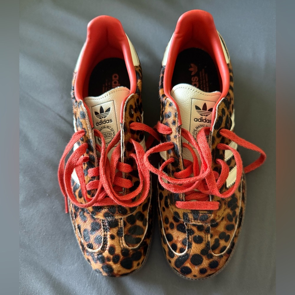 BNIB Adidas Samba pony hair leopard print - Size 9